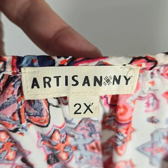 {Artisan NY} Women's Plus Size Mosaic Print Rayon Blouse - Picture 10 of 10